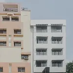 Super Hotel O River View Near Shaniwar Wada